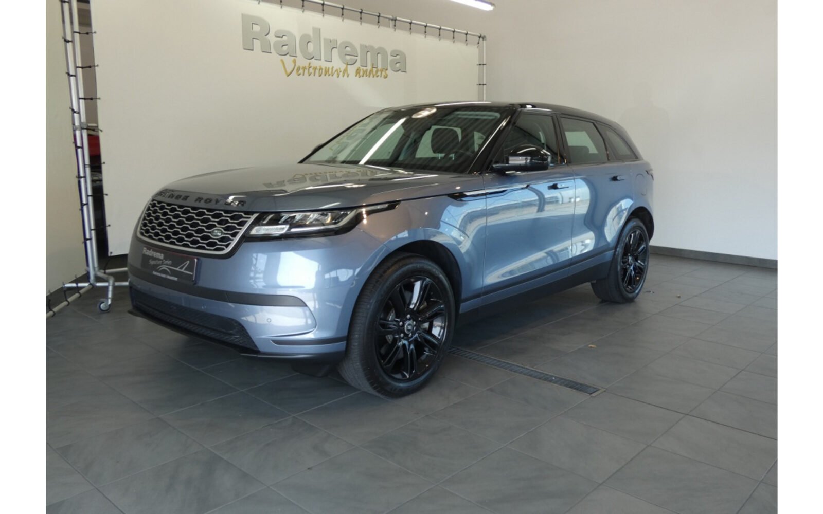 Land Rover Range Rover Velar P400e Plug in hybrid Panodak, Meridian Camera Leder, foto 1