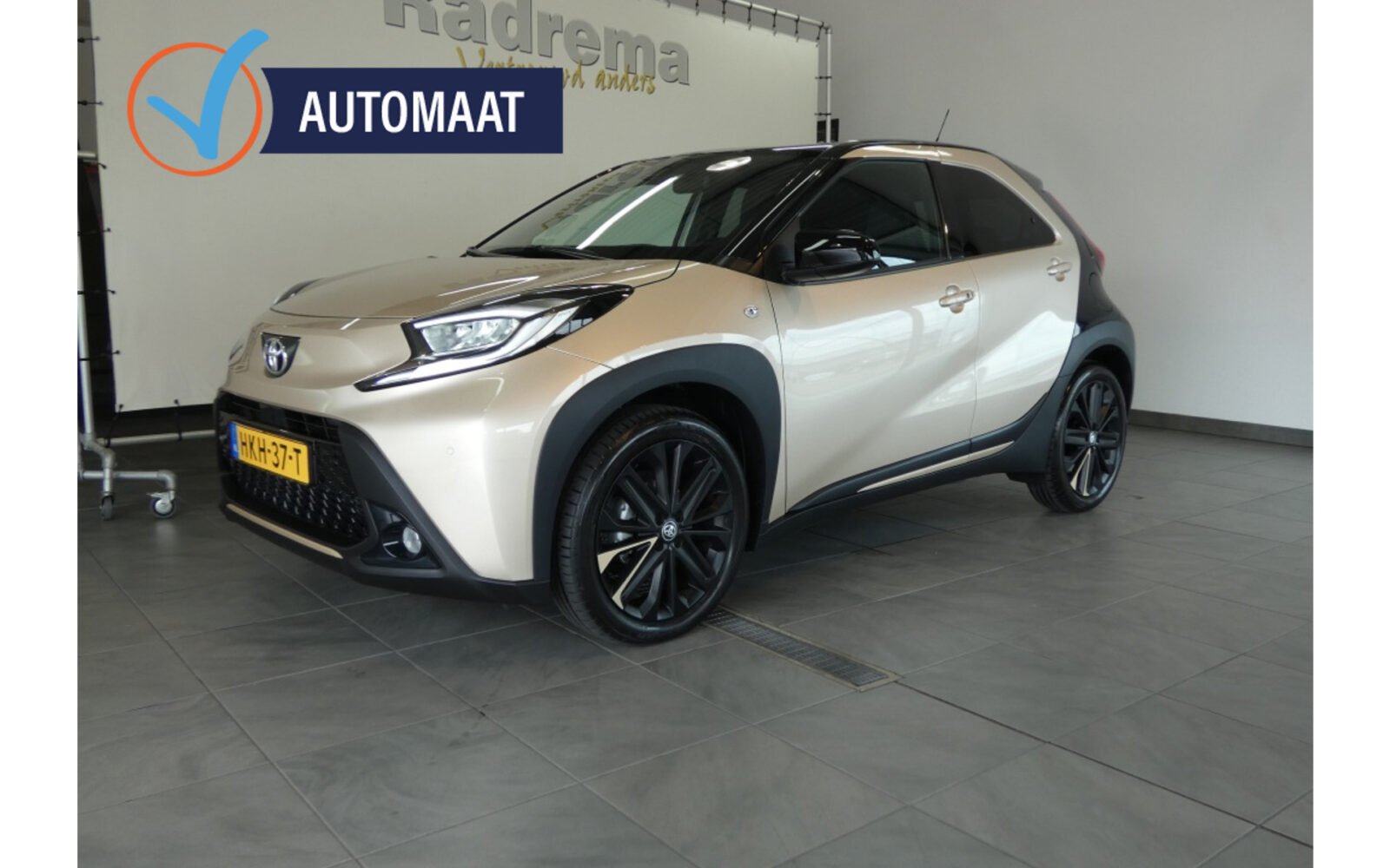 Toyota Aygo X 1.0 VVT-i S-CVT Premium ! JBL Camera Clima NL Auto, foto 1